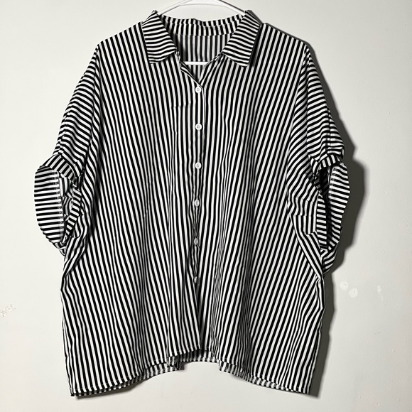 SHEIN Tops - 3/$10 🌸 Shein Black and White Striped Button Up Top Large Dolman Sleeves